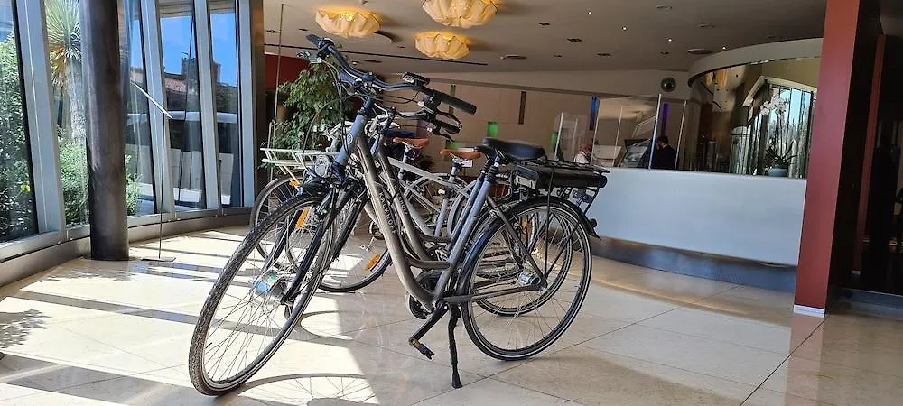 Una Hotels T Hotel Cagliari 4*,